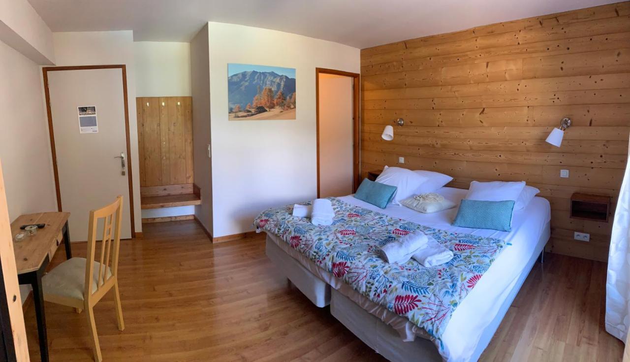 L'Escale En Ubaye Bed & Breakfast Saint-Pons  Eksteriør bilde